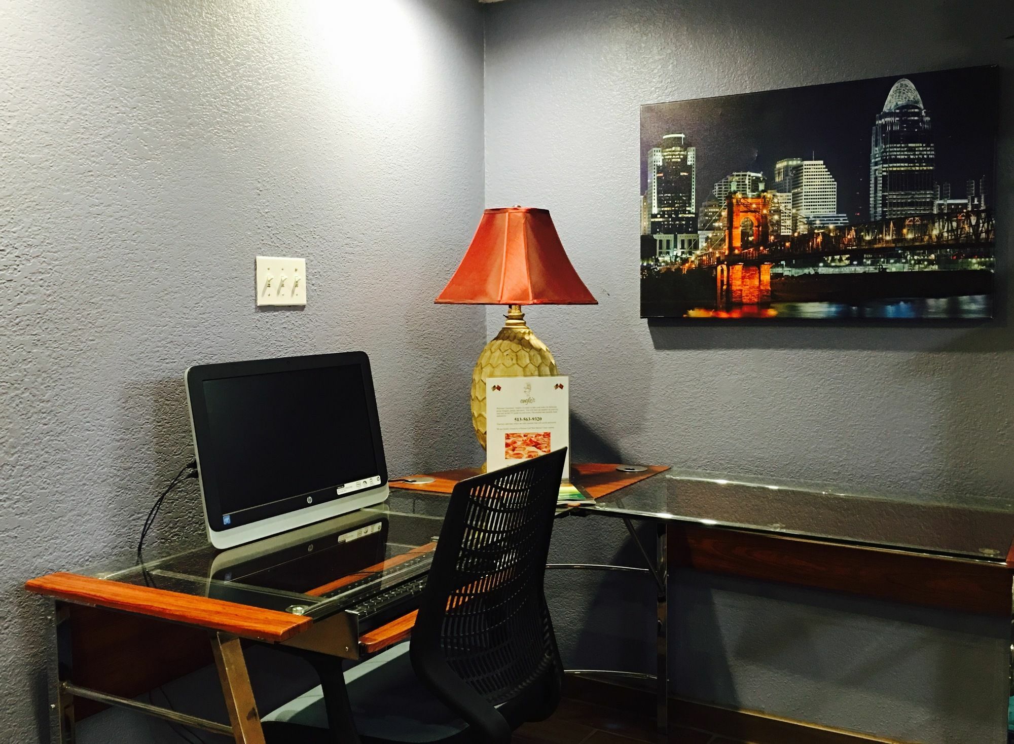 Days Inn By Wyndham Sharonville Εξωτερικό φωτογραφία