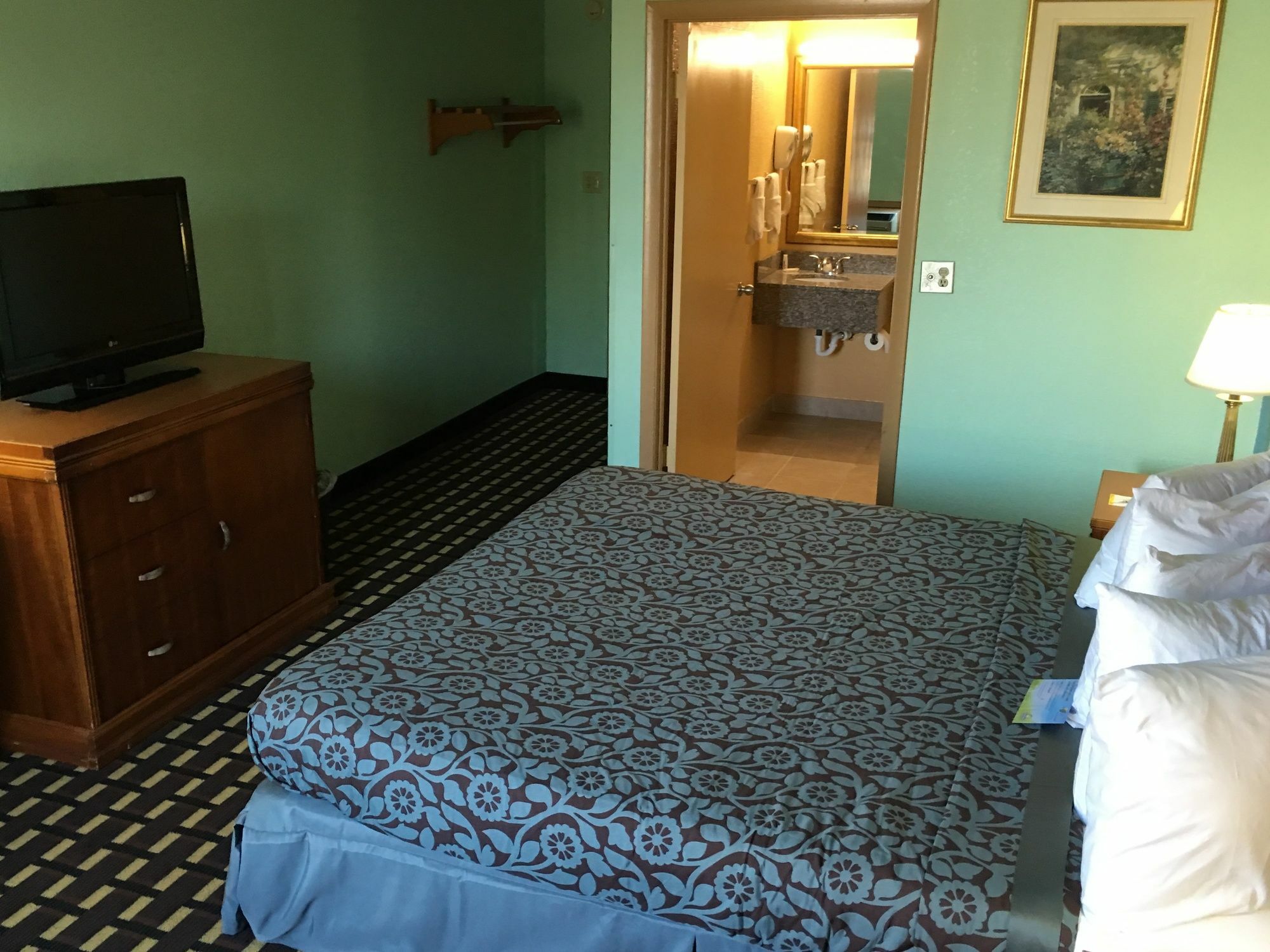 Days Inn By Wyndham Sharonville Εξωτερικό φωτογραφία