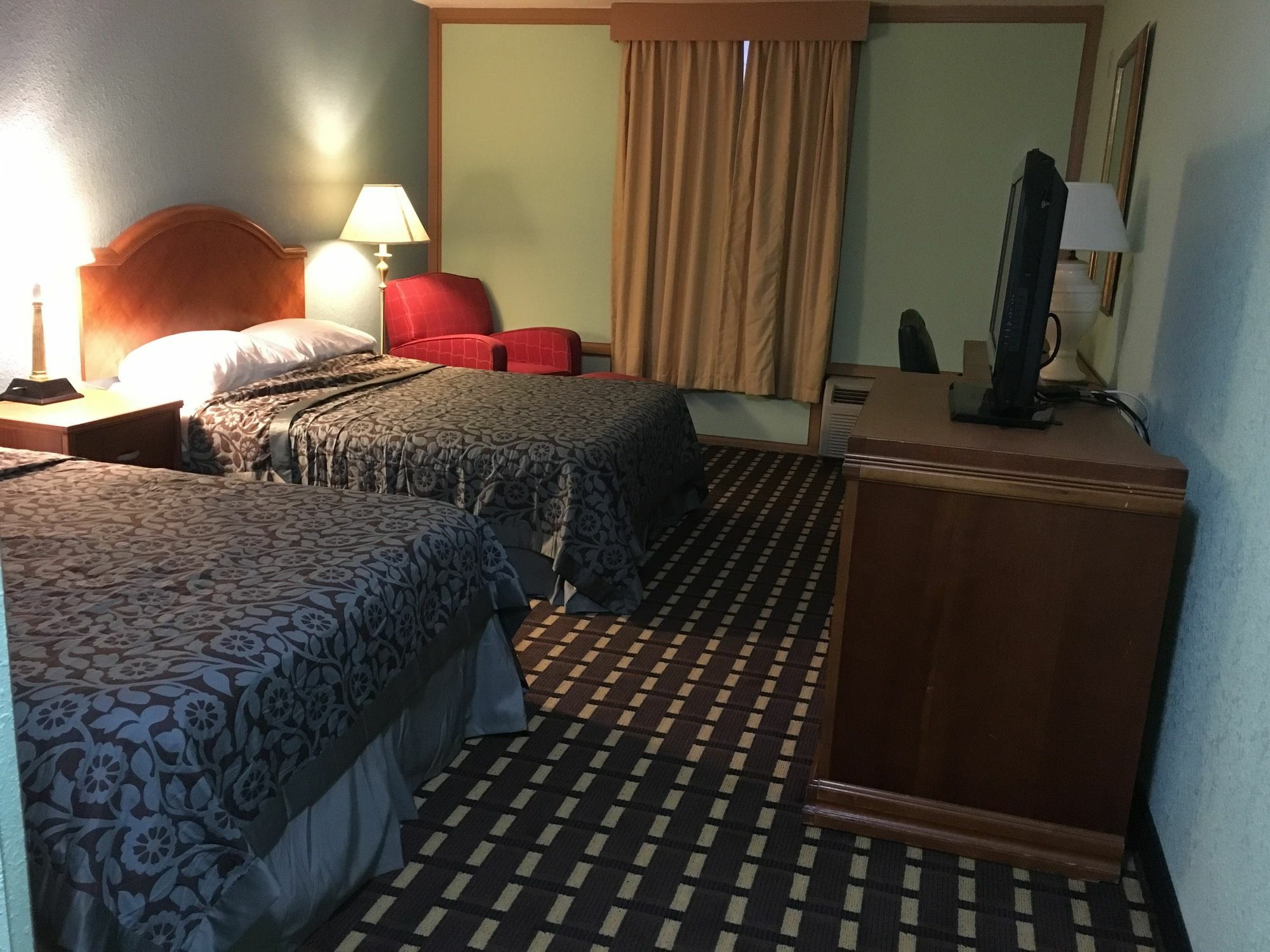 Days Inn By Wyndham Sharonville Εξωτερικό φωτογραφία